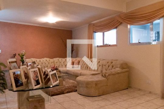 Sala 1 de casa à venda com 3 quartos, 270m² em Alves Dias, São Bernardo do Campo