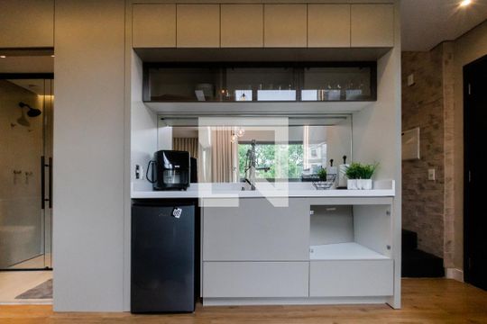 Cozinha de apartamento à venda com 1 quarto, 71m² em Pinheiros, São Paulo