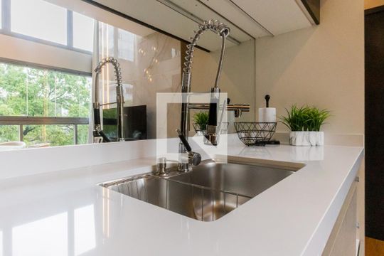 Cozinha de apartamento à venda com 1 quarto, 71m² em Pinheiros, São Paulo