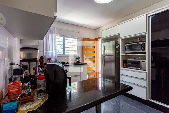 Cozinha de casa à venda com 3 quartos, 80m² em Jardim Las Vegas, Santo André