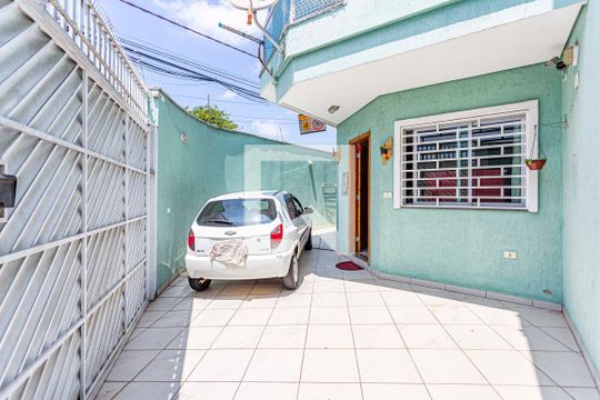 Garagem de casa à venda com 3 quartos, 80m² em Jardim Las Vegas, Santo André