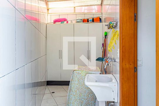Área de Serviço de casa à venda com 3 quartos, 80m² em Jardim Las Vegas, Santo André