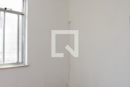 Suíte - 2º Andar de casa para alugar com 4 quartos, 160m² em Cascadura, Rio de Janeiro