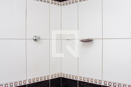 Banheiro Social de casa para alugar com 4 quartos, 160m² em Cascadura, Rio de Janeiro