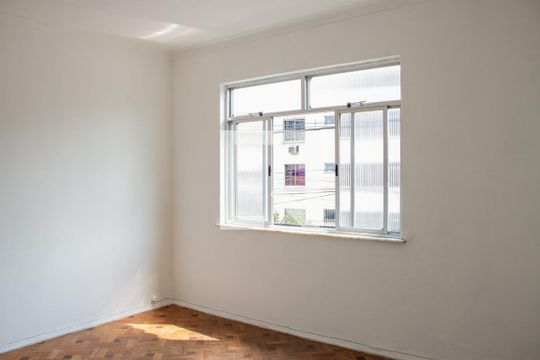 Suíte - 2º Andar de casa para alugar com 4 quartos, 160m² em Cascadura, Rio de Janeiro