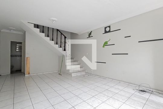 Sala de casa à venda com 3 quartos, 110m² em Jardim Santa Clara, Guarulhos