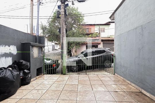 Garagem de casa à venda com 3 quartos, 110m² em Jardim Santa Clara, Guarulhos