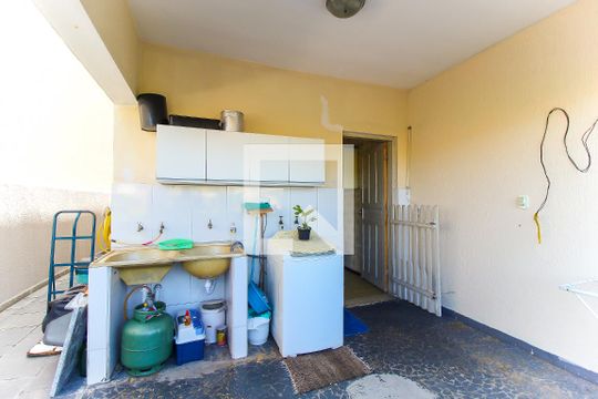 Área de Serviço de casa à venda com 3 quartos, 259m² em Parque Cruzeiro do Sul, São Paulo