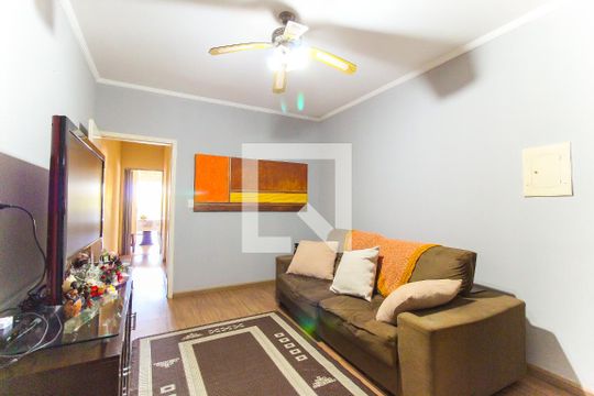 Sala de casa para alugar com 3 quartos, 259m² em Parque Cruzeiro do Sul, São Paulo