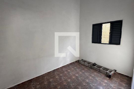 Quarto 1 Casa 1 de casa à venda com 4 quartos, 468m² em Vila Mimosa, Campinas