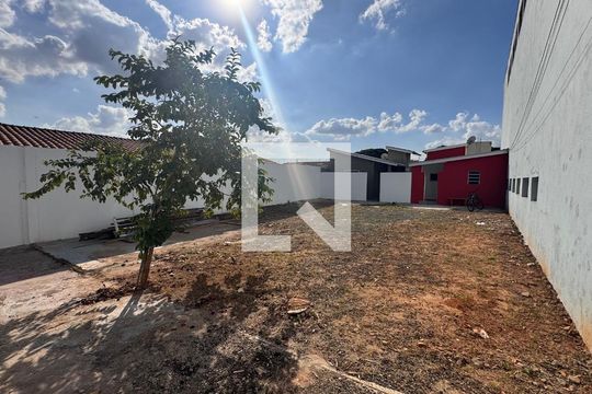 Quintal de casa à venda com 4 quartos, 468m² em Vila Mimosa, Campinas