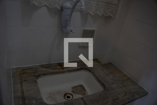 Cozinha de apartamento para alugar com 1 quarto, 35m² em Botafogo, Rio de Janeiro