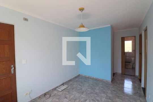 Sala de apartamento para alugar com 2 quartos, 49m² em Parque Panamericano, São Paulo