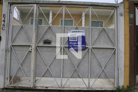 Fachada de casa à venda com 3 quartos, 150m² em Vila Jacuí, São Paulo