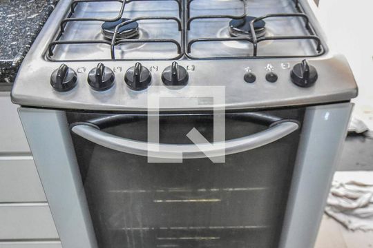 Cozinha de casa à venda com 2 quartos, 90m² em Parque Colonial, São Paulo