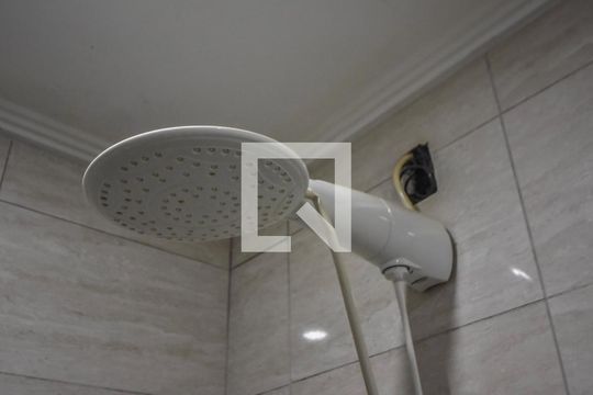 Banheiro de casa à venda com 2 quartos, 90m² em Parque Colonial, São Paulo
