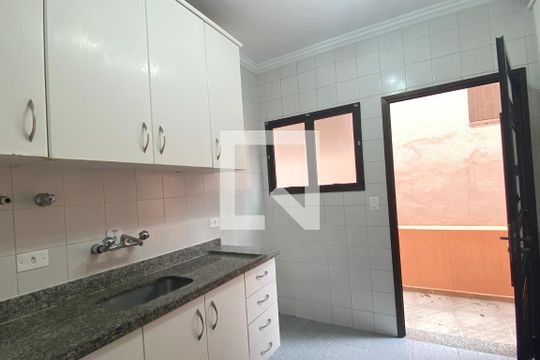 Cozinha de casa à venda com 3 quartos, 120m² em Nova Aldeinha, Barueri