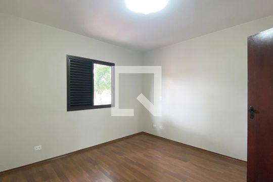 Suíte de casa à venda com 3 quartos, 120m² em Nova Aldeinha, Barueri