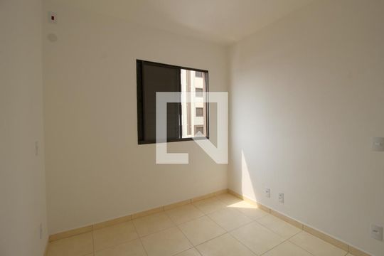 Quarto 2 de apartamento para alugar com 2 quartos, 42m² em Centro, Votorantim