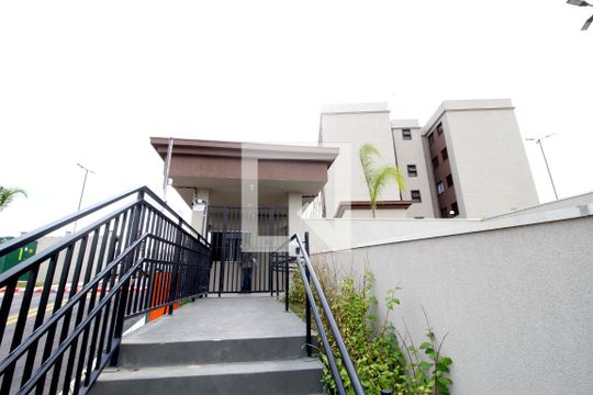 Fachada de apartamento para alugar com 2 quartos, 42m² em Centro, Votorantim