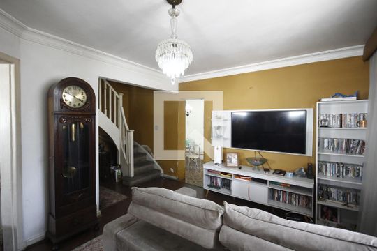 Casa à venda com 3 quartos, 200m² em Aclimação, São Paulo