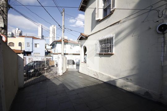 Garagem de casa à venda com 3 quartos, 200m² em Aclimação, São Paulo