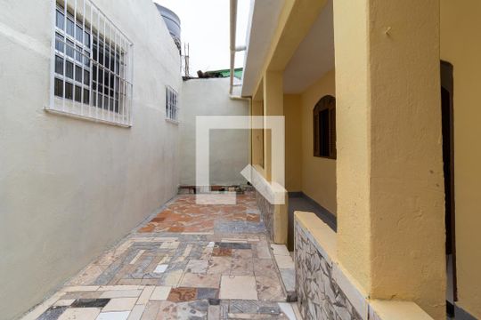 Área comum de casa para alugar com 1 quarto, 60m² em Vila Jacuí, São Paulo
