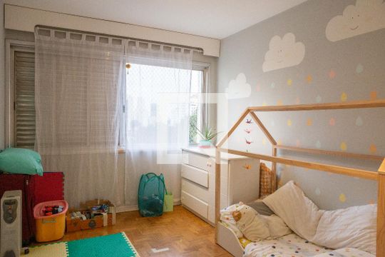 Quarto de apartamento à venda com 2 quartos, 88m² em Vila Pompéia, São Paulo