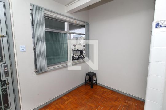 Cozinha de kitnet/studio para alugar com 1 quarto, 36m² em Centro, Rio de Janeiro