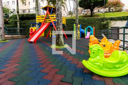 Área Comum - Playground de apartamento para alugar com 2 quartos, 68m² em Jardim Pinheiros, São Paulo