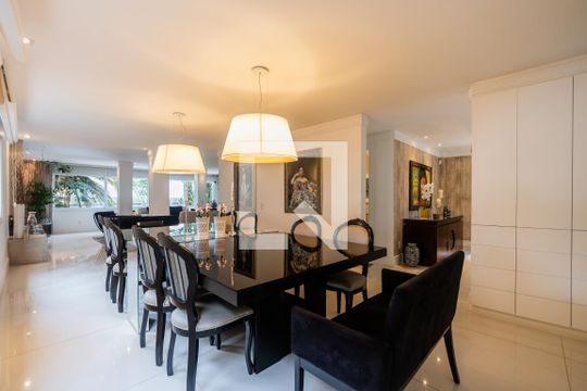 Sala de Jantar de casa à venda com 4 quartos, 800m² em Jardim das Bandeiras, São Paulo
