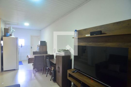 Casa de Condomínio à venda com 3 quartos, 90m² em Olaria, Canoas