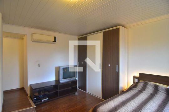 Casa de Condomínio à venda com 3 quartos, 90m² em Olaria, Canoas