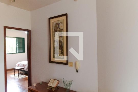 Hall Íntimo de casa à venda com 4 quartos, 432m² em Cidade Universitária, Campinas