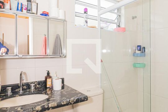 Banheiro da Suíte 1 de casa à venda com 4 quartos, 190m² em Jardim Japão, São Paulo