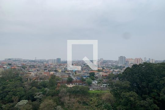 Vista do Quarto 1 de apartamento para alugar com 2 quartos, 57m² em Umuarama, Osasco
