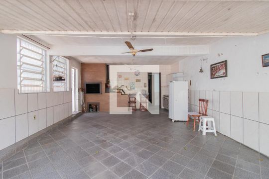 Garagem de casa à venda com 4 quartos, 150m² em Aberta dos Morros, Porto Alegre
