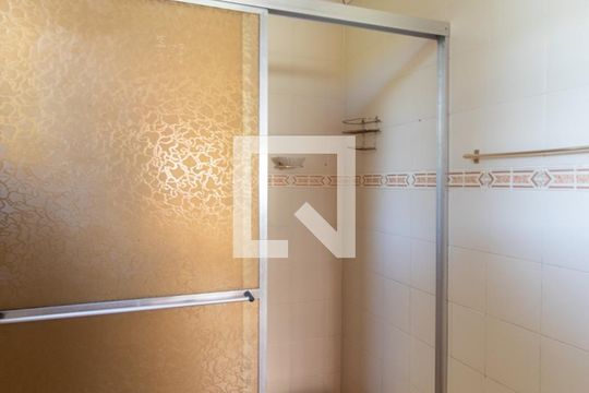 Banheiro 2 de casa à venda com 4 quartos, 150m² em Aberta dos Morros, Porto Alegre