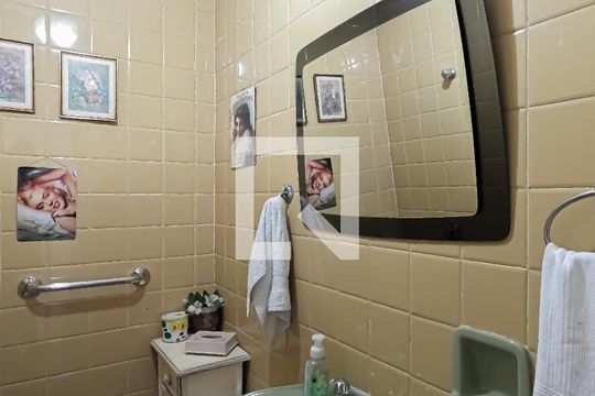 Lavabo de casa à venda com 3 quartos, 300m² em Jardim Maia, Guarulhos