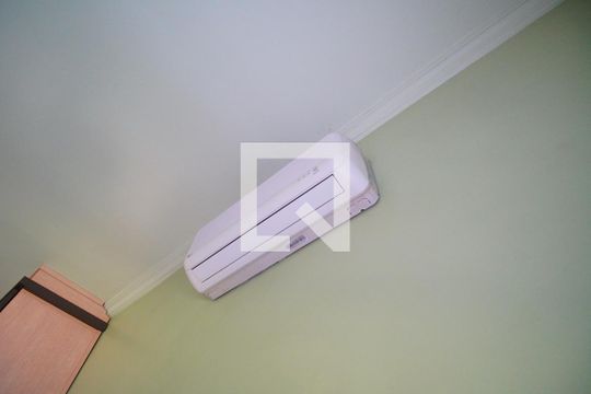 Quarto 2 de apartamento à venda com 2 quartos, 70m² em Navegantes, Porto Alegre