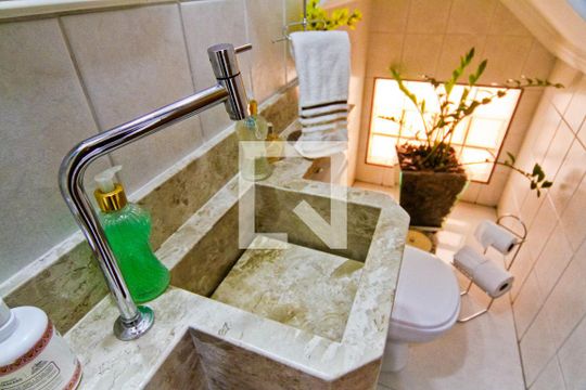 Lavabo de casa à venda com 3 quartos, 150m² em Vila Sao Vicente, São Paulo