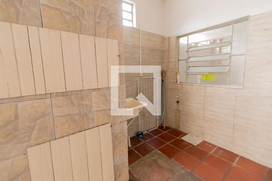 Area de serviço de casa para alugar com 2 quartos, 90m² em Scharlau, São Leopoldo