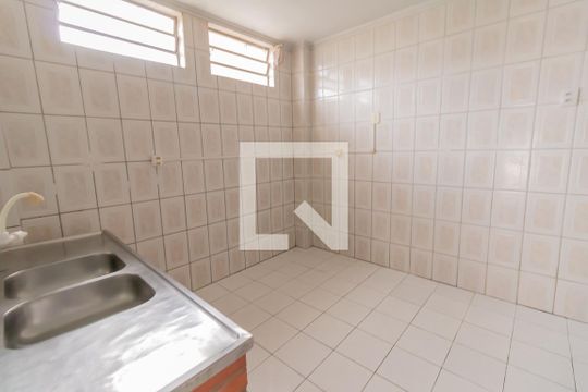 Cozinha de casa para alugar com 2 quartos, 90m² em Scharlau, São Leopoldo