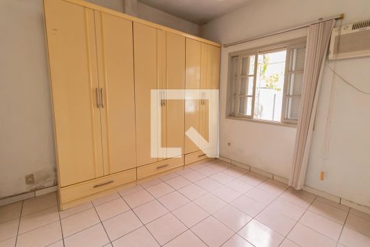 Quarto 3 de casa para alugar com 2 quartos, 90m² em Scharlau, São Leopoldo