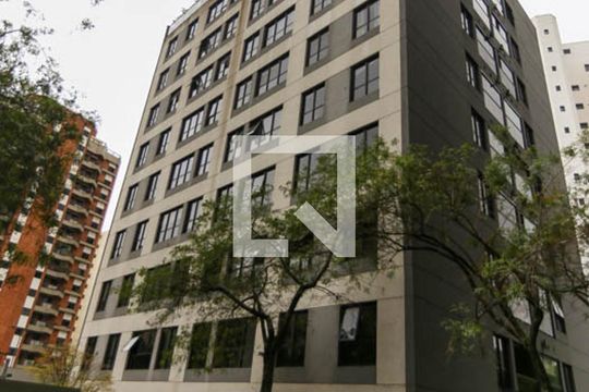 Fachada de apartamento à venda com 1 quarto, 70m² em Vila Suzana, São Paulo