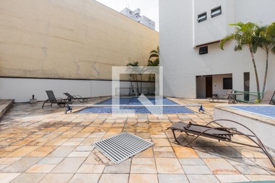 Piscina de apartamento para alugar com 3 quartos, 114m² em Sumaré, São Paulo