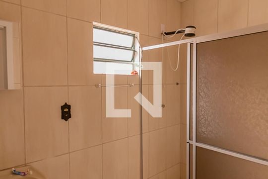 Banheiro de casa à venda com 3 quartos, 176m² em Scharlau, São Leopoldo
