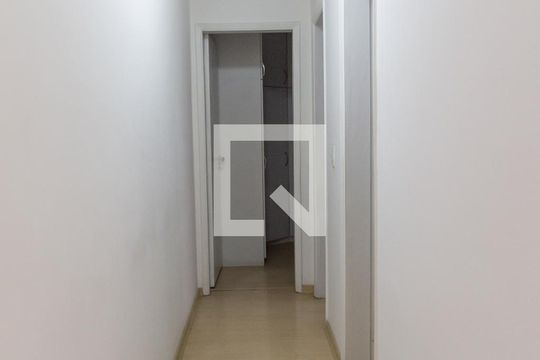 Corredor de apartamento à venda com 2 quartos, 68m² em Jaguaré, São Paulo