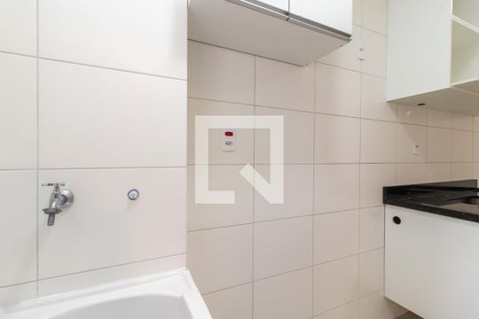 Área de Serviço de apartamento para alugar com 2 quartos, 48m² em Água Fria, São Paulo