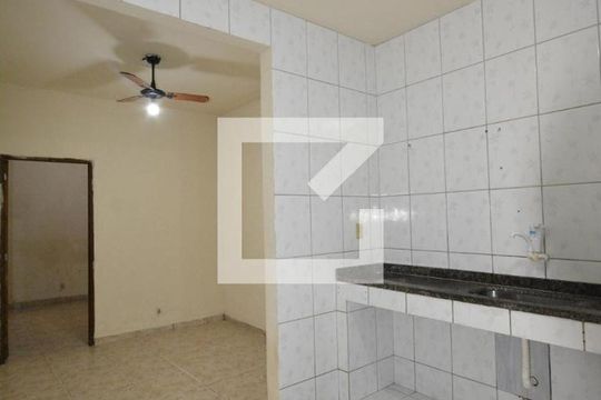 Cozinha de apartamento para alugar com 1 quarto, 40m² em Jardim America, Rio de Janeiro